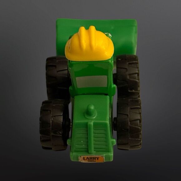 2008 Tonka Hasbro Mastio Larry Loader Green Plastic Yellow Construction Hat A7 - Picture 4 of 8